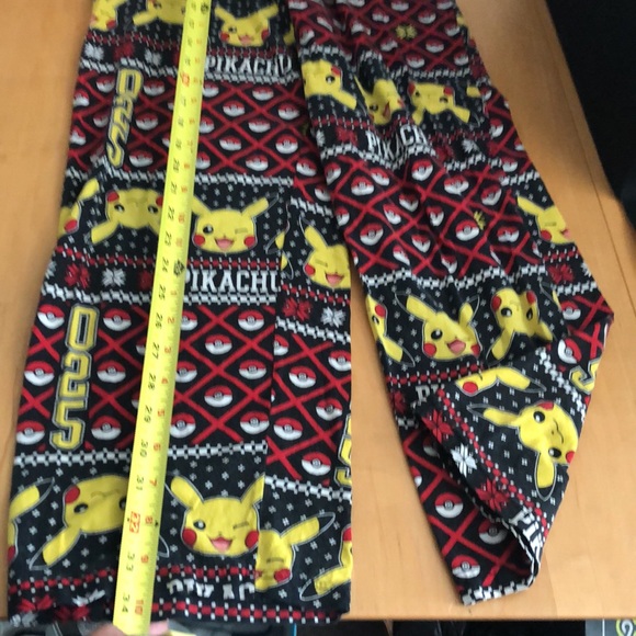 Vintage pikachu women’s pajamas - Picture 10 of 11